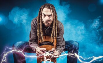 Opowiadania: Kontrowersyjne Aspekty, Etyka i Prawo