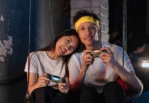 Toxicity w gamingu: Jak społeczności online radzą sobie z toksycznym zachowaniem?