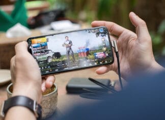 Po jakie gry mobilne najczęściej sięgali Polacy w tym roku? Po jakie gry mobilne najczęściej sięgali Polacy w tym roku?